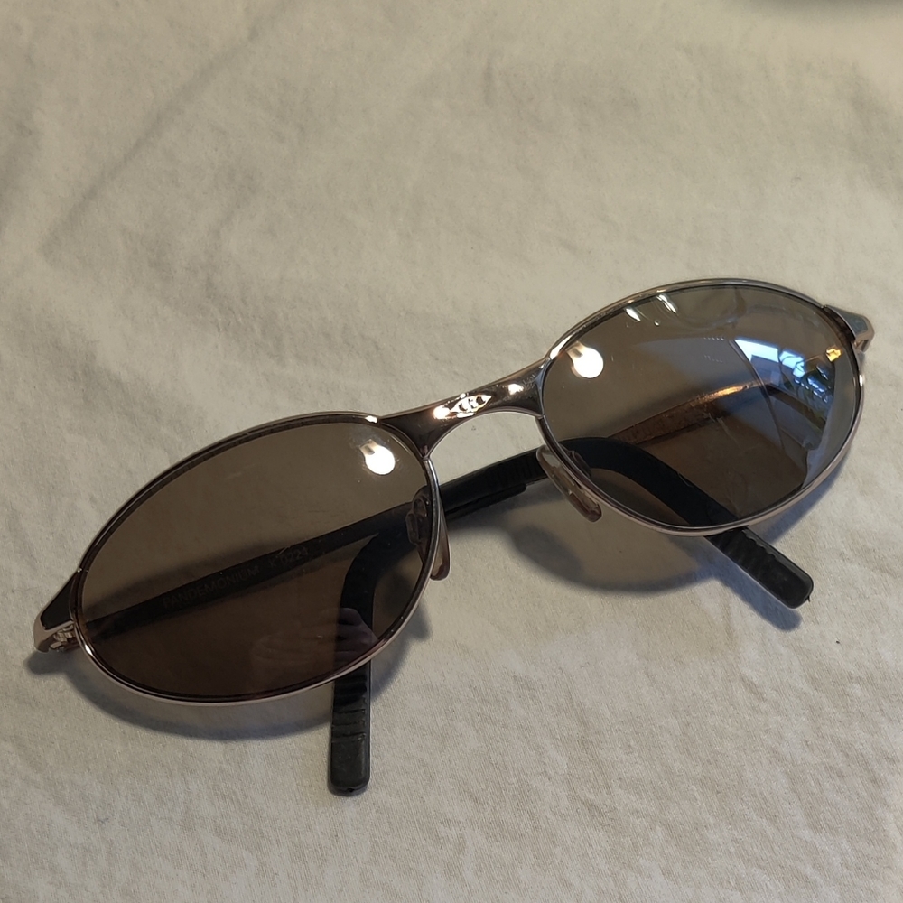Killer Loop B&L Sunglasses - image 2